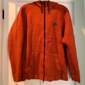 Men’s Nike Sweatshirt